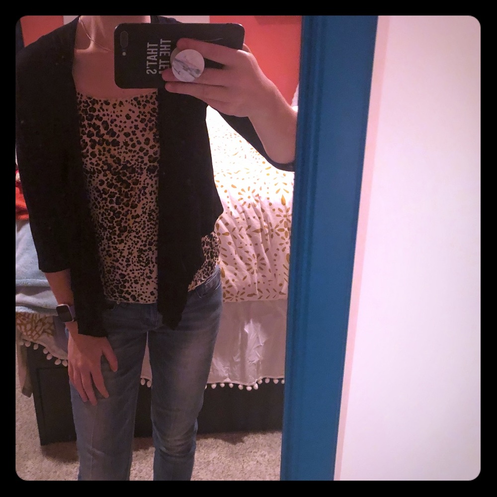 Black Shrug